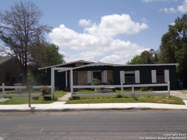 138 Galaxy, San Antonio, Texas image 2