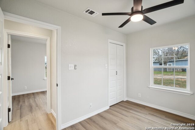 1700 J St, Floresville, Texas image 24