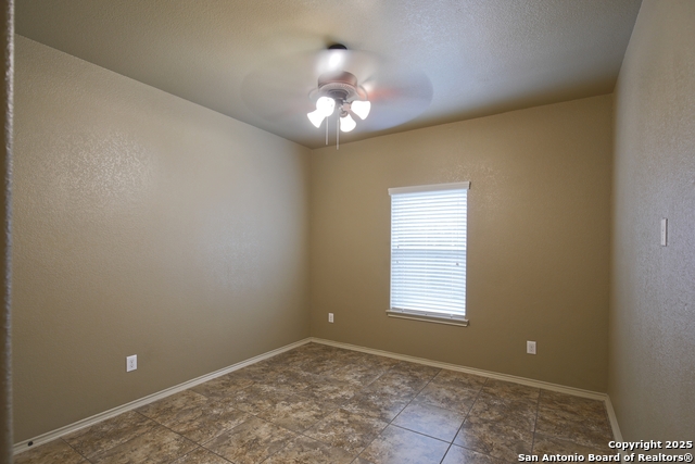 8022 Grissom Crest, San Antonio, Texas image 27