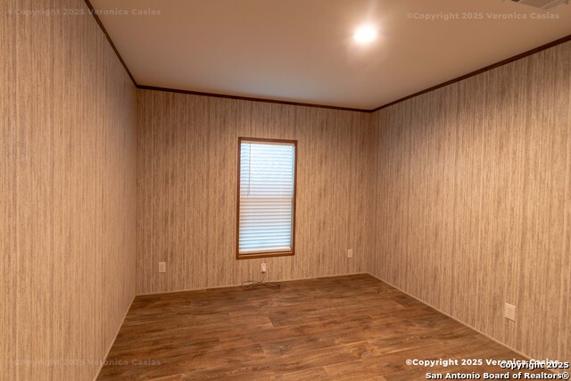 336 County Rd 6846, Lytle, Texas image 11