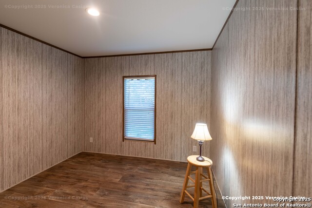 336 County Rd 6846, Lytle, Texas image 12