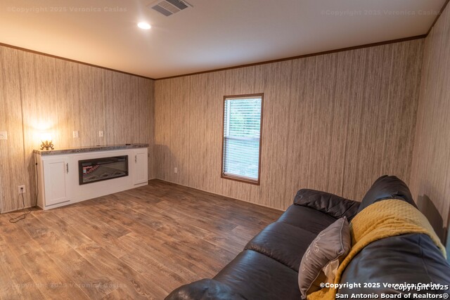 336 County Rd 6846, Lytle, Texas image 9