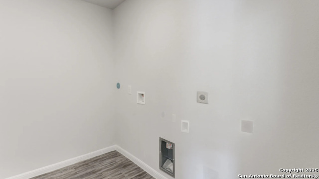 300 Mariposa Circle, Kenedy, Texas image 11