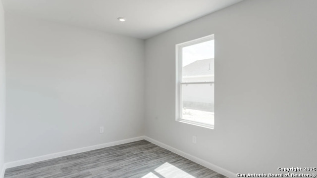 300 Mariposa Circle, Kenedy, Texas image 5