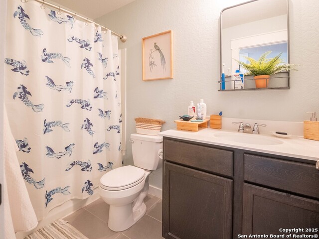 10760 Rosalina Loop, Converse, Texas image 13