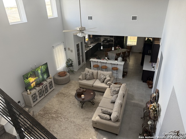 8967 Hazel Birch, Elmendorf, Texas image 9