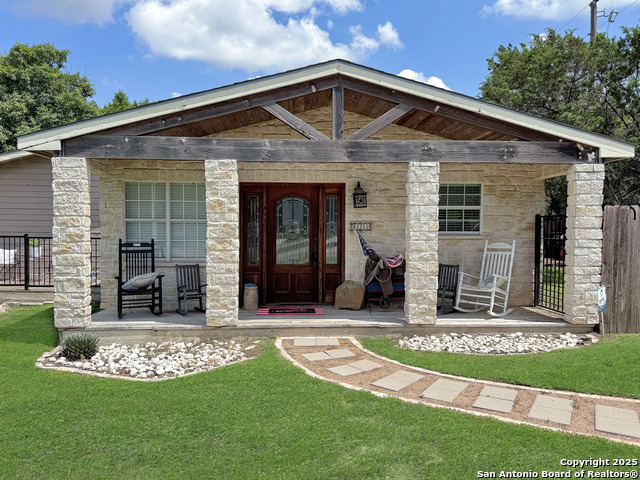 729 Trail Crest, Canyon Lake, Texas image 1