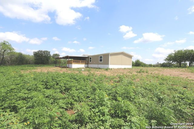 1616 Blue Creek Rd, La Vernia, Texas image 5
