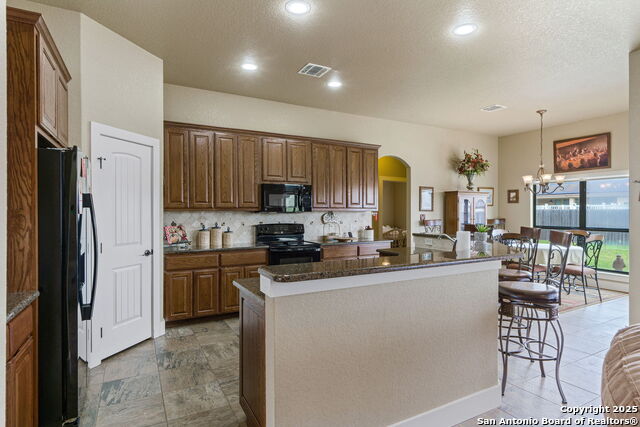 1622 Stonehaven, Pleasanton, Texas image 10