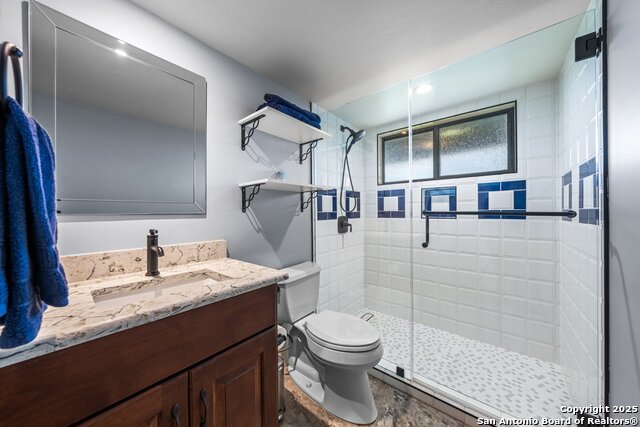 327 Loma Vista, Kerrville, Texas image 28