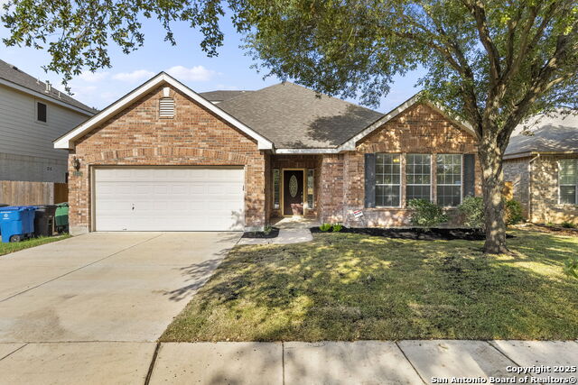 8735 Feather Trl, Helotes, Texas image 1