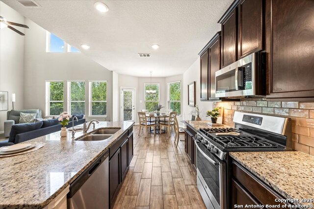 16327 Amistad Pass, San Antonio, Texas image 19