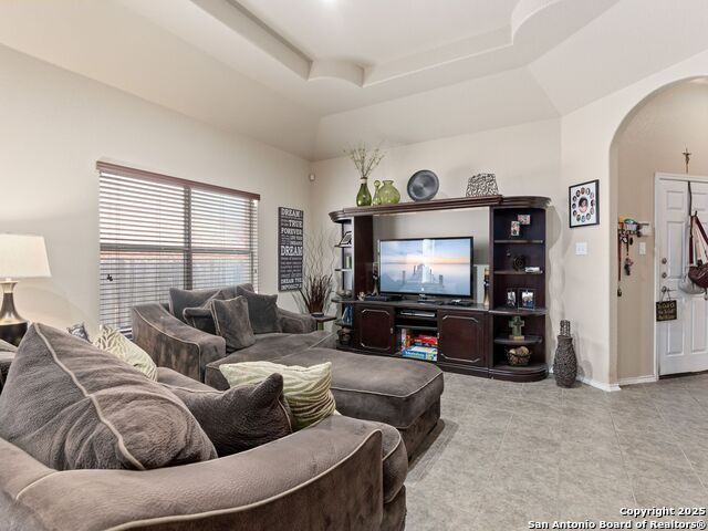 9823 Amberg, Helotes, Texas image 5