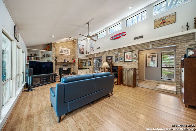 811 Sherman Oak, San Antonio, Texas image 10