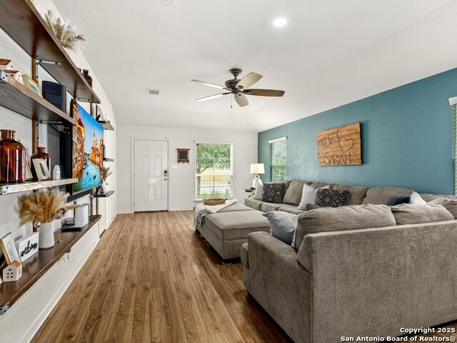 2416 Kolton St., New Braunfels, Texas image 4