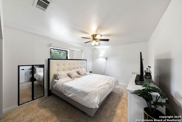 754 County Road 672 W, Natalia, Texas image 24