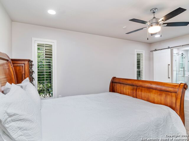 132 Wagon Trail Road, Shavano Park, Texas image 18