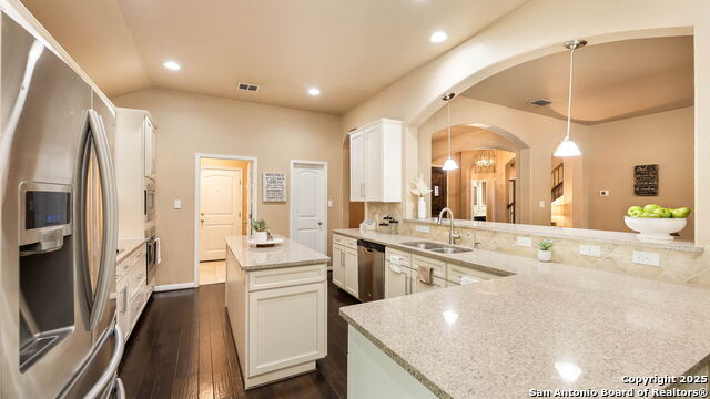 10522 Foxen, Helotes, Texas image 9