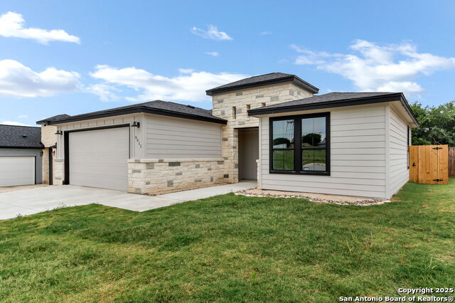 9911 Loma Alta Cir, Converse, Texas image 1