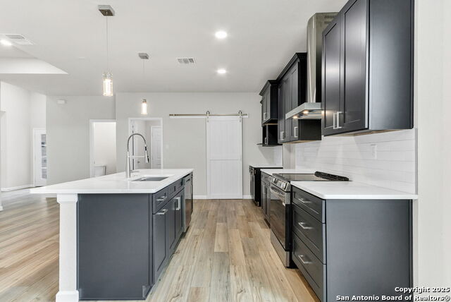 9911 Loma Alta Cir, Converse, Texas image 14