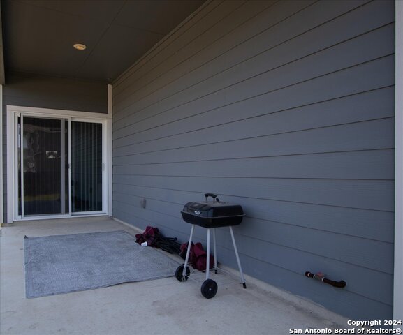 12904 Liam Ct, Saint Hedwig, Texas image 10