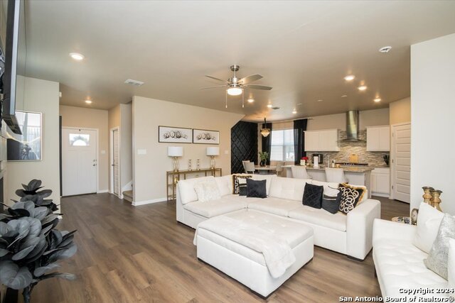 12904 Liam Ct, Saint Hedwig, Texas image 19