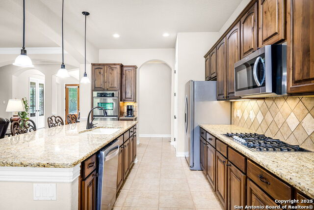 19530 Creekview Oaks, Garden Ridge, Texas image 14