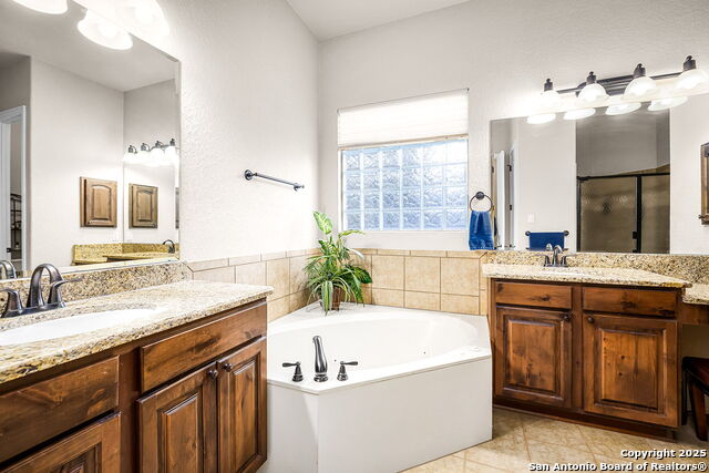 19530 Creekview Oaks, Garden Ridge, Texas image 19