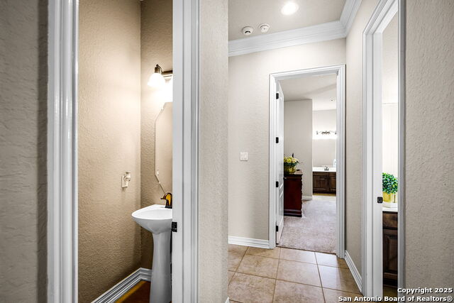 19530 Creekview Oaks, Garden Ridge, Texas image 22