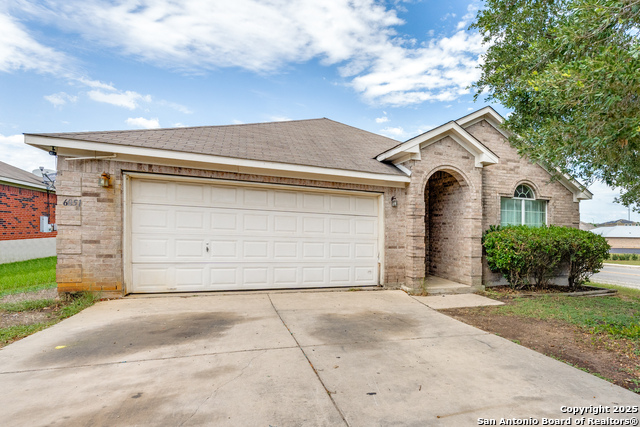 6051 Still Meadow, San Antonio, Texas image 1