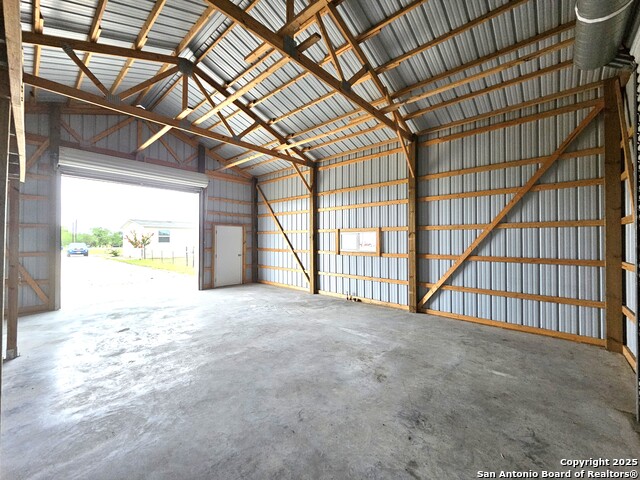 1640 Wosnig Rd, Marion, Texas image 17