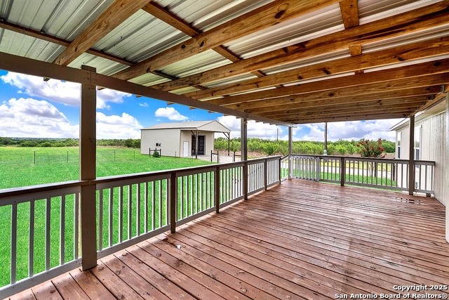1640 Wosnig Rd, Marion, Texas image 35