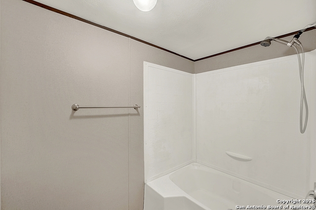 1640 Wosnig Rd, Marion, Texas image 45