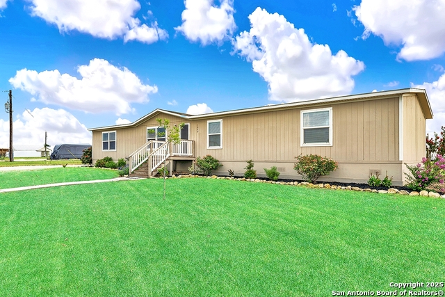 1640 Wosnig Rd, Marion, Texas image 7