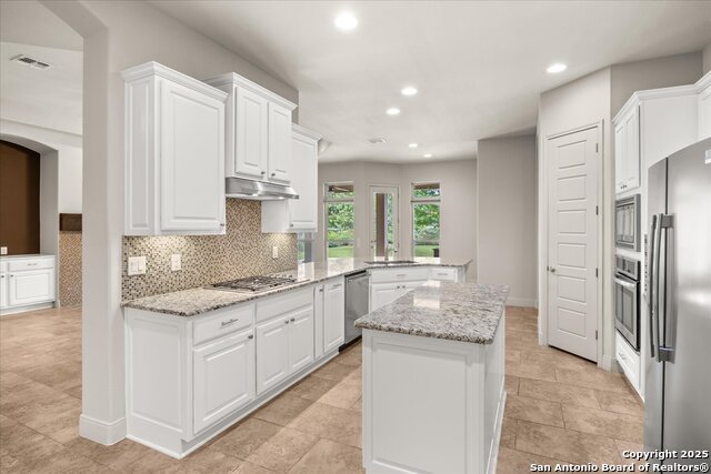 30171 Setterfeld, Fair Oaks Ranch, Texas image 16