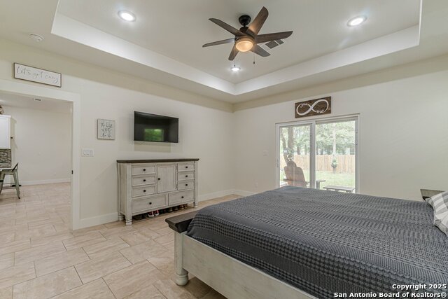 114 Mokukua Lane, Bastrop, Texas image 20