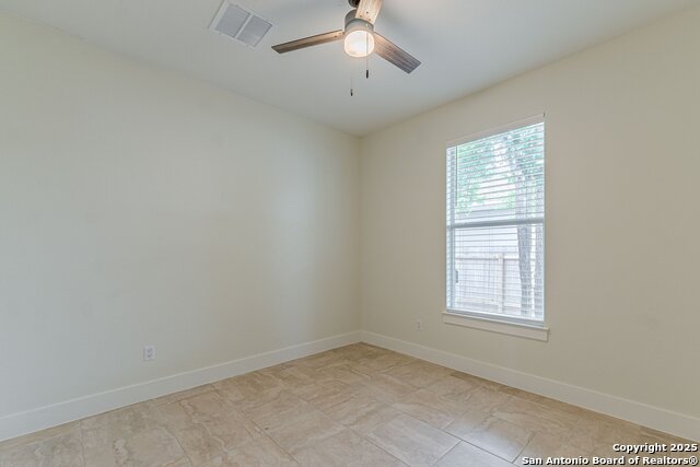 114 Mokukua Lane, Bastrop, Texas image 30