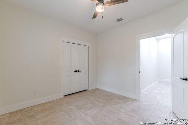 114 Mokukua Lane, Bastrop, Texas image 32