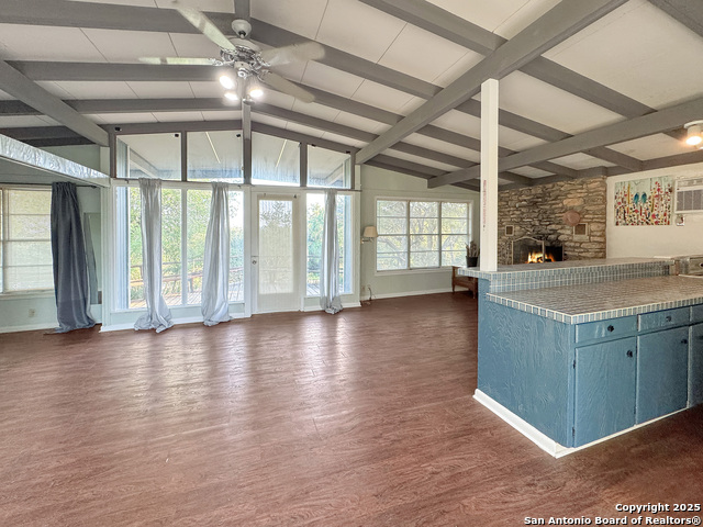 1118 Westside Circle, Canyon Lake, Texas image 9