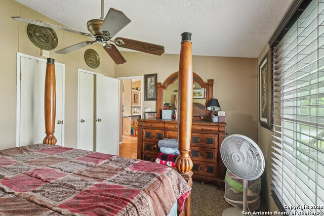 1111 Valeria, Marion, Texas image 15