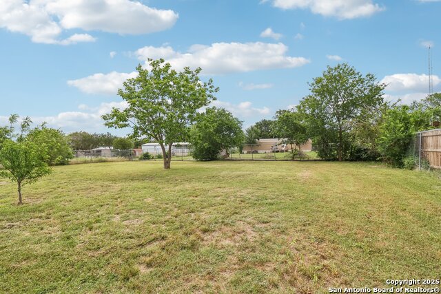 1111 Valeria, Marion, Texas image 26