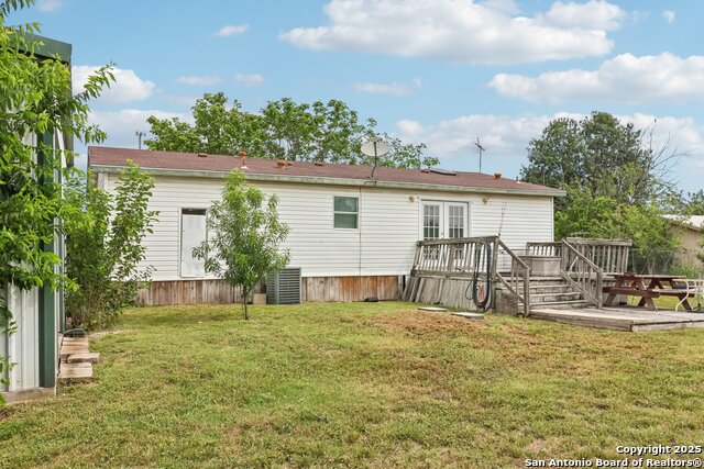 1111 Valeria, Marion, Texas image 33