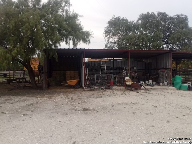 715 Rr 1572, Spofford, Texas image 10