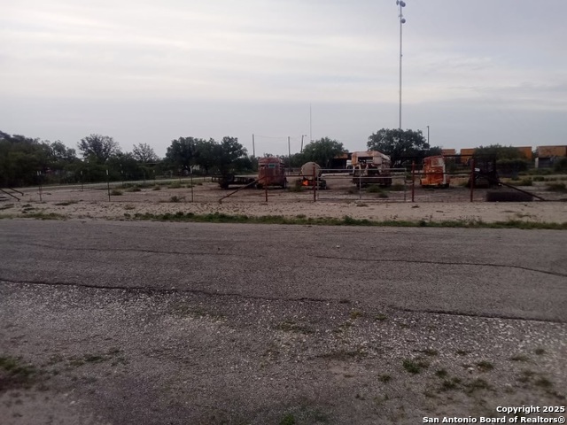 715 Rr 1572, Spofford, Texas image 11