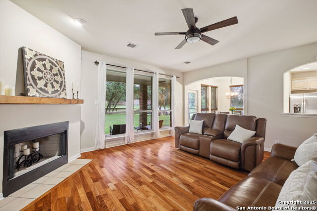 29743 No Lehace, Fair Oaks Ranch, Texas image 17