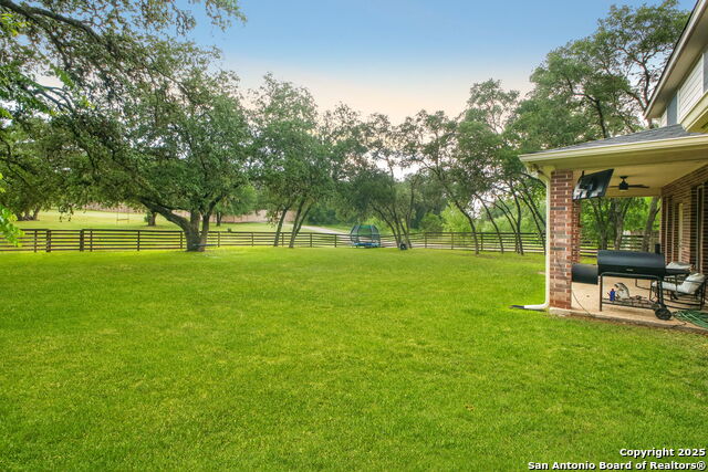29743 No Lehace, Fair Oaks Ranch, Texas image 47