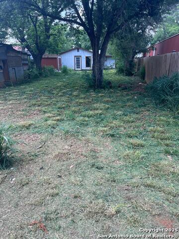 122 N. Garcia, Pearsall, Texas image 4