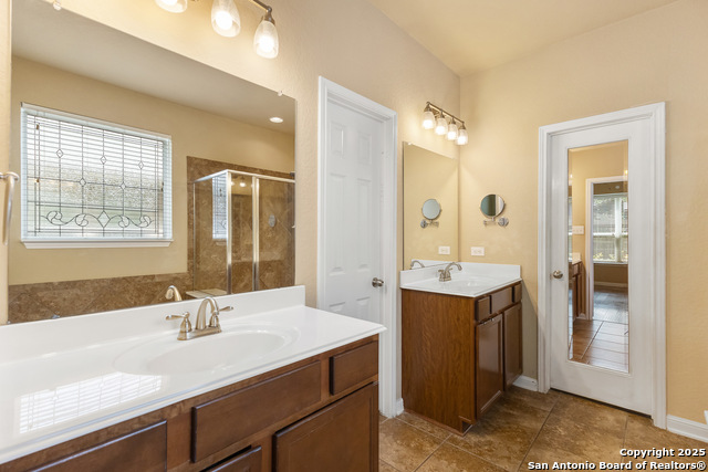 13106 Essen Forest, Helotes, Texas image 16