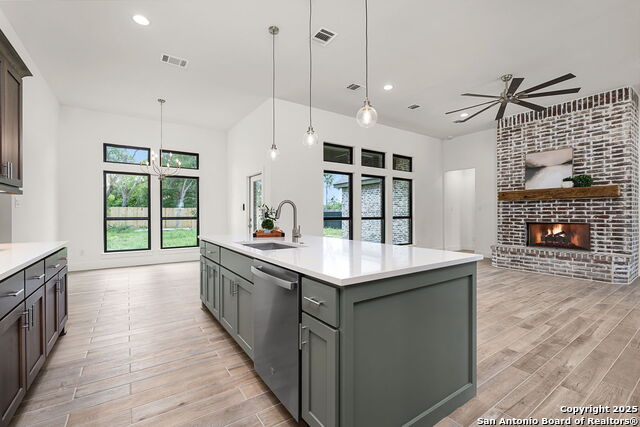 249 Sandpiper Lane, McQueeney, Texas image 9