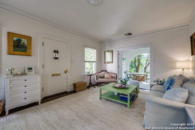 352 Blue Bonnet, Alamo Heights, Texas image 4